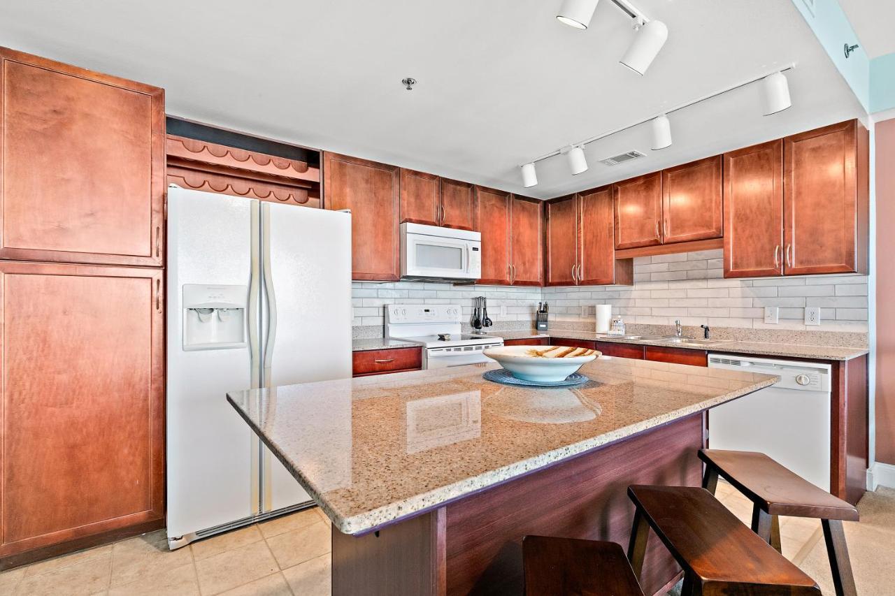 Laketown Wharf Iv Holiday home *