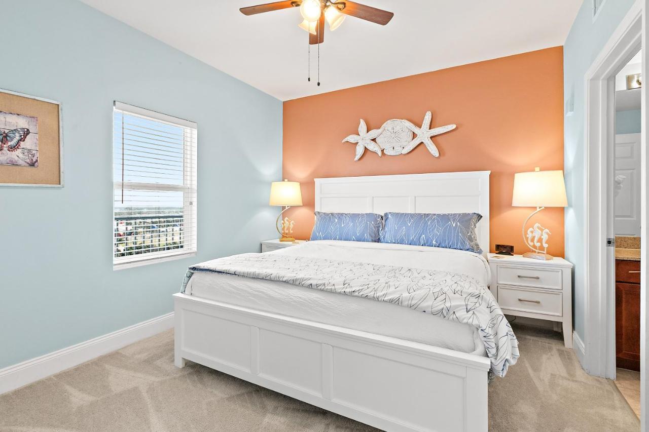 Laketown Wharf Iv