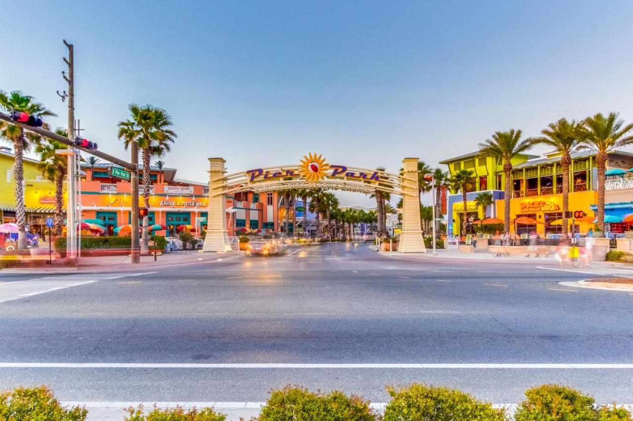 Laketown Wharf Iv Holiday home *